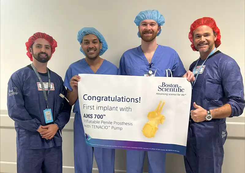 AUS urologists first in Chicago performing new procedure