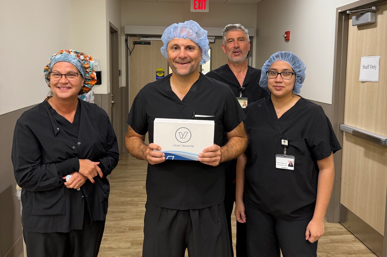 Dr. Antonio Mancini in Silver Cross Surgery Center in New Lenox, IL